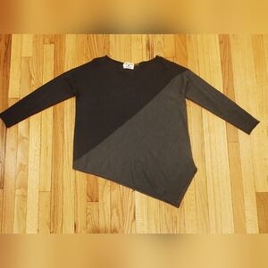 ALICE + OLIVIA Colorblock Pattern Bateau Neckline Sweater Size Small